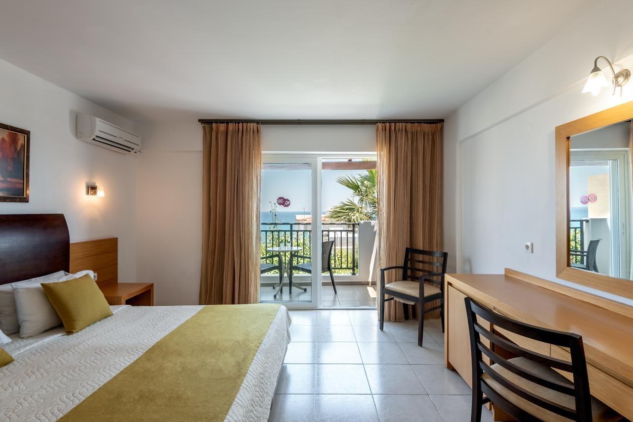 Mediterraneo Hotel Hersonissos  Zewnętrze zdjęcie